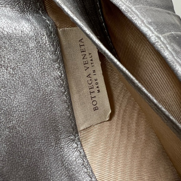 GUC Bottega Veneta Intrecciato Wallet - Picture 5 of 8